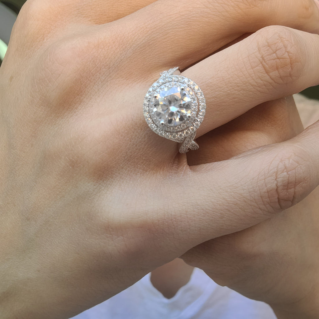 Round Moissanite Double Halo Engagement Ring